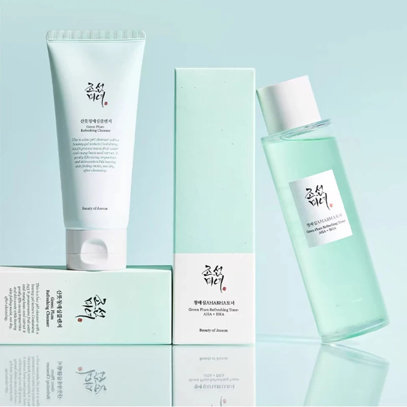 Korean Facial Cleanser for Gentle and Tender Skin Deep Clean Toner Ginseng Water for Moisturized Eye Cream Removes Eye Circles